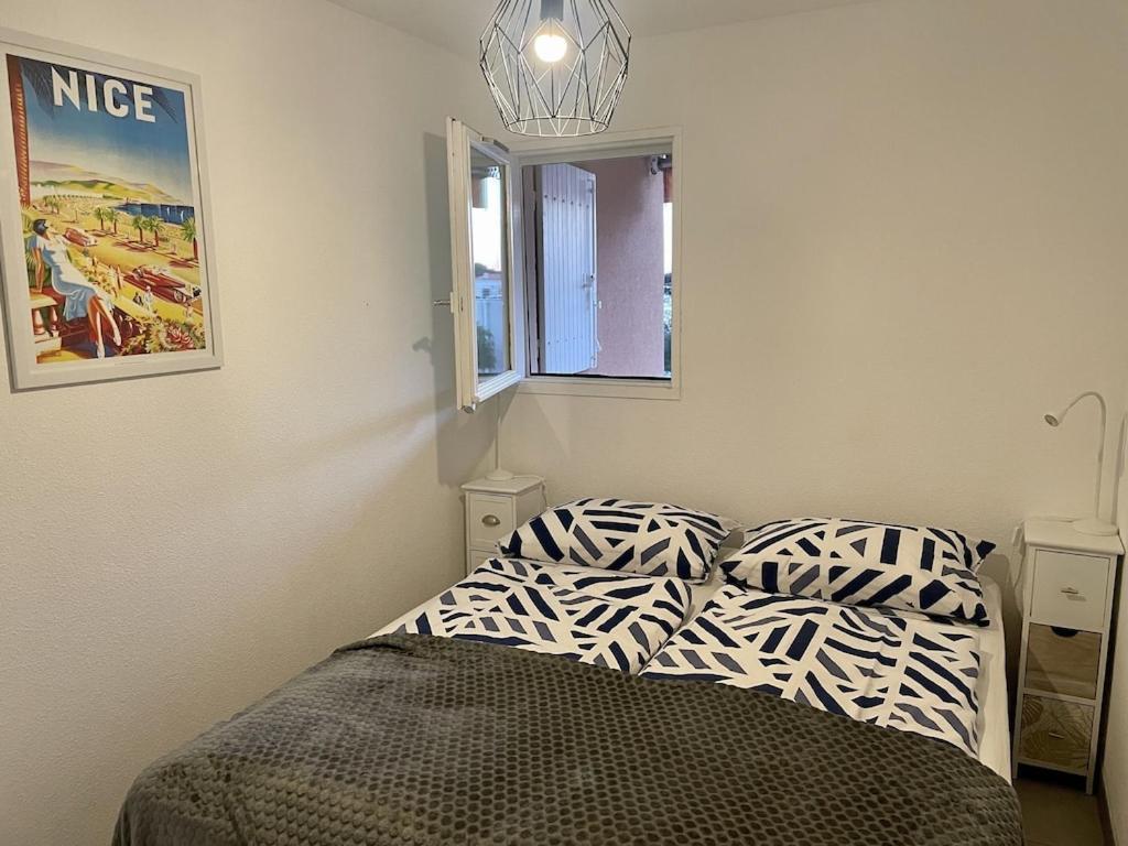 Apartment Newly Renovated Aircond-Wifi-Pool-Sea View-150M To Beaches- Saint Aygulf Exterior photo